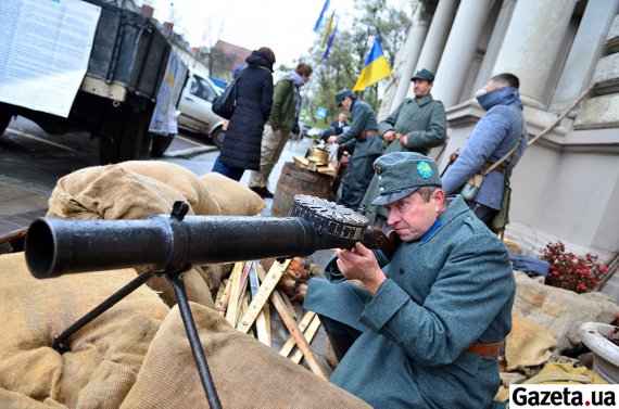 У Львові відзначають 99-ту річницю утворення Західноукраїнської Народної республіки (ЗУНР)