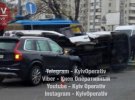 У Києві внаслідок аварії перекинувся Mercedes Sprinter
