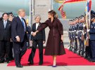 Дональд і Меланія Трамп не змогли стримати свої теплі почуття у Кореї