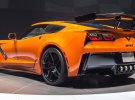 Спорткар Chevrolet Corvette ZR1 оснащен 6,2-литровым компрессорным V8 с впечатляющей мощностью – 755 л. с.