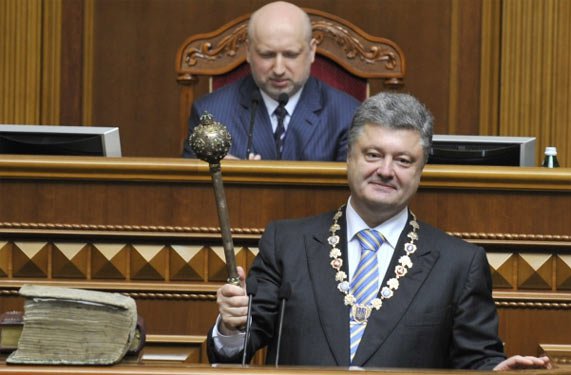 За своє президенство Порошенко не виконав 69 обіцянок. Фото: agropolit.com