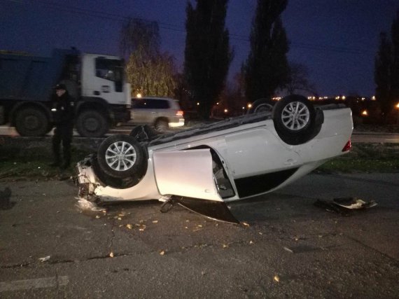 Суддя Апеляційного суду на автомобілі Toyota Camry влаштував ДТП