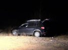 Неизвестные напали на автомобиль Volkswagen Tiguan, в котором двое предпринимателей перевозили из г. Киева в г. Винницу около 30 кг ювелирных изделий из золота
