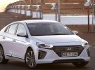 Переможцем номінації "Кращий жіночий автомобіль року" став Hyundai Ioniq