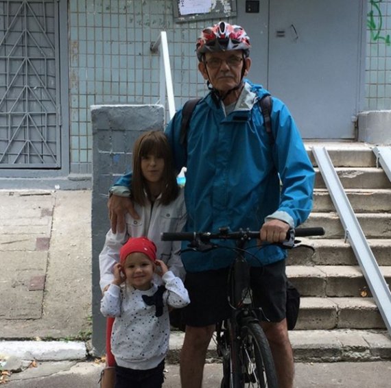 Николай Цяпкало с Ирпеня Киевской области месяц ехал на велосипеде во Францию.