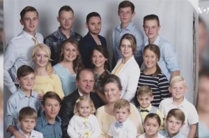 Василь та Інна Голуб з Луганська, які переїхали до Каліфорнії, виховують 15 дітей