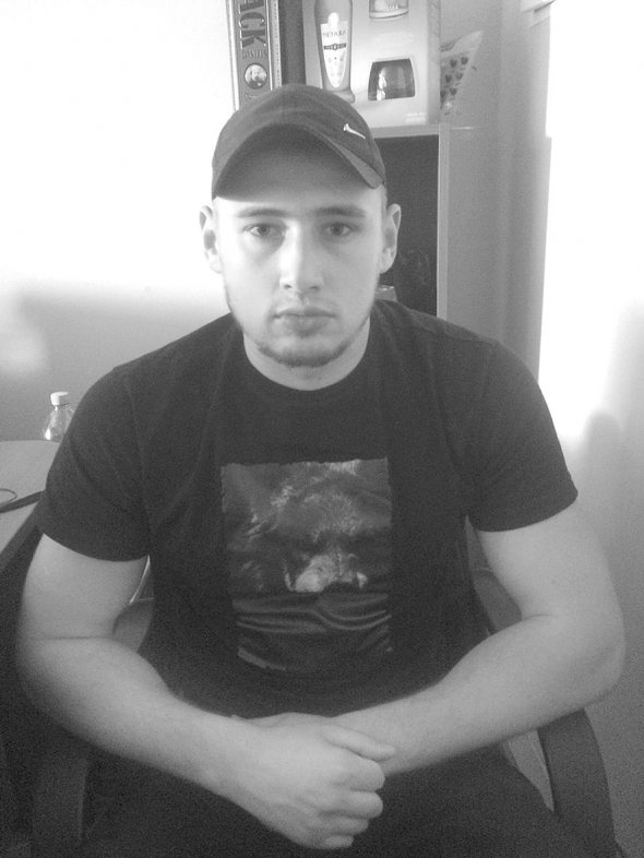 Різван Тапаєв загинув у лютому торік. Його з товаришем ­розстріляли з автомата ­Калашникова