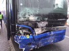 На трасі зіткнулися автобус та ВАЗівка, загинув чоловік