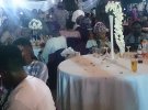 Найближчі родичі купують однакову тканину та шиють з неї одяг на поминки