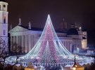 От елки в центре Вильнюса захватывает дух
