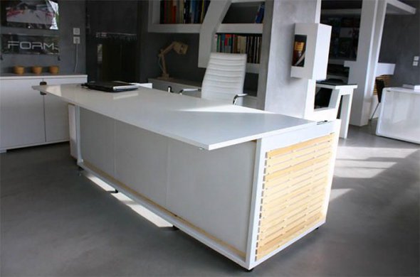 Стол-кровать: создали оригинальную мебель для сна на работе