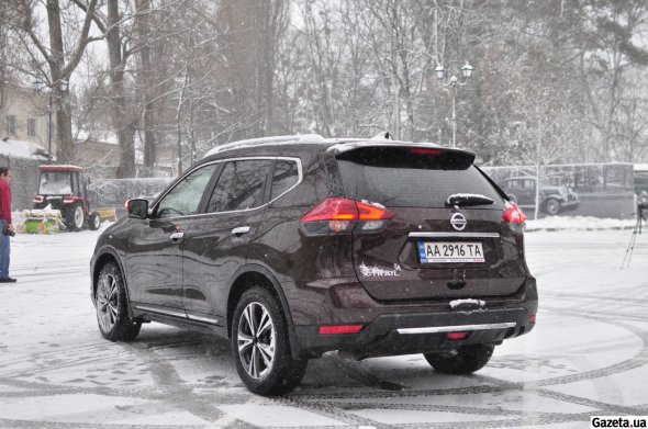 новый Nissan X-Trail