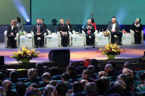Лидер Аграрной партии Виталий Скоцик заявил, что нынешнее политическое и социально-экономическое положение Украины обусловлено тем, что украинская власть не имеет стратегического плана действий