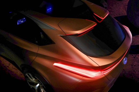 Японський преміальний бренд опублікував другий тизер майбутнього концепту Lexus LF-1 Limitless