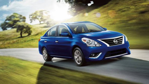 В Сети появился обзор компактного седана Nissan Versa