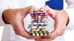 Із 12 препаратів, які українці купують найчастіше, лише 3 - мають доведену ефективність.