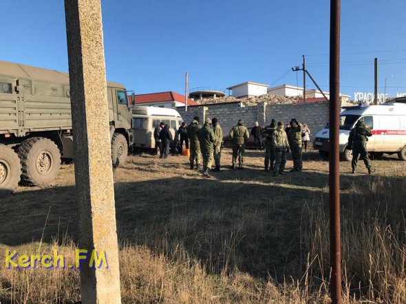 Ніхто дозвільну документацію на проведення будівельних робіт, установку РЛС не показав.