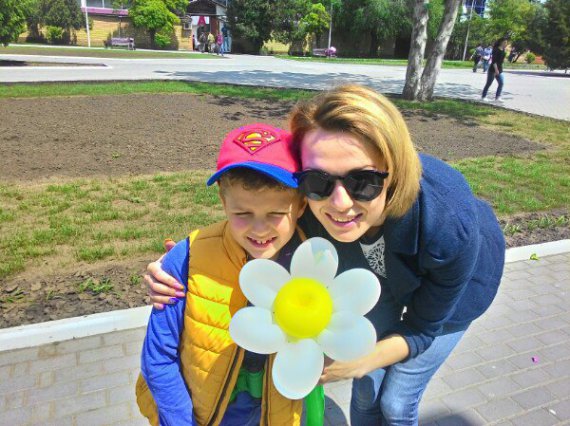 Пропавший украинский моряк Олег Коваль с семьей