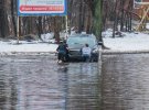 У районі Харківського шосе, після дощу з'явилося справжнє "озеро"