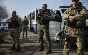 Удерживаемый на украинской стороне экс-мэр Торецкая Владимир Слепцов скрылся в автобусе и передумал возвращаться