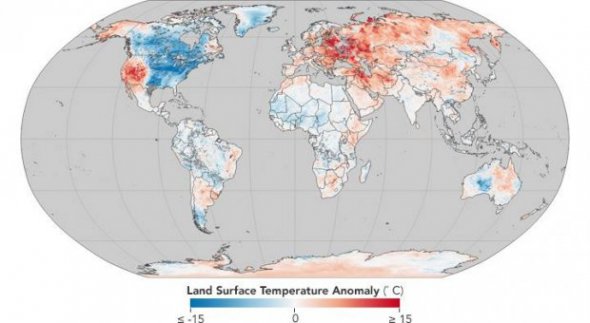 Червоні кольори зображують райони, які були гарячішими, ніж середні; блакитні – холоднішими; білі – звичайними, а сірі – це ті, для яких не вдалося зібрати достатньо даних. Фото: NASA