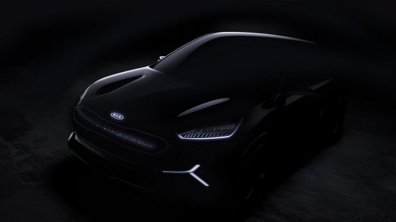 Kia Niro EV будет иметь много общего с моделью Hyundai Kona EV, которая оснащается аккумуляторами на 40 кВтч и 64 кВтч, чего хватает для пробега на 334 км 