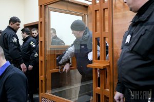 Суд избрал меру пресечения для Юрия Россошанскому в виде содержания под стражей сроком на 2 месяца без возможности внесения залога. Фото: УНИАН