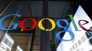 Двоє колишніх співробітників Google подали проти компанії позов до суду. Фото: 112