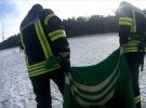 У Черкасах двоє підлітків провалилися під лід, один загинув