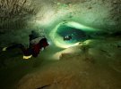 Дайвери натрапили на, можливо, найбільшу у світі підводну печеру, у якій знайшли реліквії майя