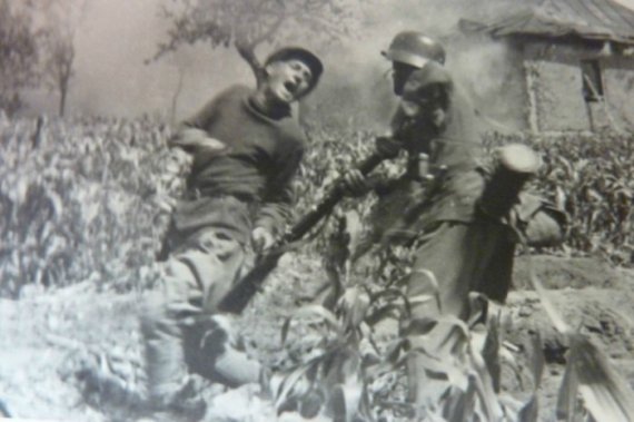Побут солдатів і офіцерів Верхмату на фронті та в тилу в часи ІІ світової війни