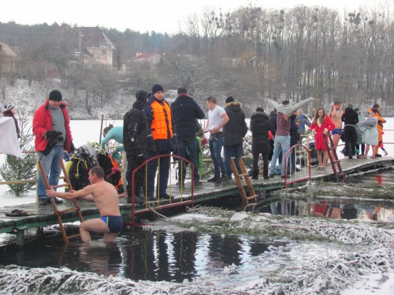 У Вінниці відзначають свято Водохреща. Фото: Gazeta.ua