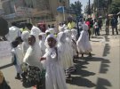 Водохреще (Тімкет)  у Ефіопії - яскраве триденне свято.  Зосереджене довкола Таботів - символів Ковчегу Завіту. Супроводжується парадами з релігійними піснями та обрядом обливання водою чи купанням