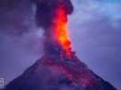 Найактивніший вулкан Філіппін Майон налякав філіппінців викидом лави