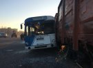  На території морського торговельного порту м.Чорноморськ сталося зіткнення між товарним потягом та автобусом, який перевозив людей