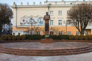 В Виннице снесли памятник Тарасу Шевченко