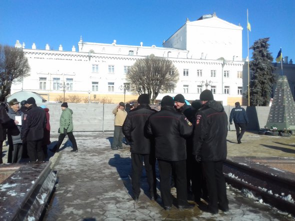 В Виннице снесли памятник Тарасу Шевченко