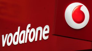 Компания "Vodafone-Украина" не будет проверять и ремонтировать связь на оккупированных территориях Донбасса, если боевики не наподдадут гарантии безопасности. Фото: 24 канал
