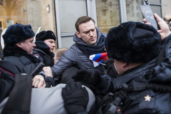 Навальный - среди около 100 задержанных по всей стране