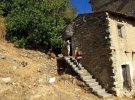 На острові Сардинія продають будинки за один євро