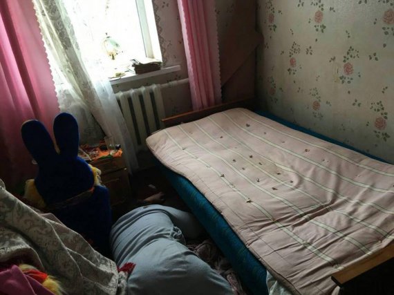 В Лубнах на Полтавщине обнаружили без сознания тела семьи из 5 человек. Одна женщина погибла