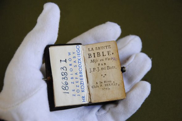 Французьку Біблію видали ще у XVIII столітті