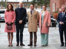 Принц Вільям та Кейт Міддлтон разом з принцесою Вікторію та принцем Даниелем