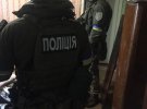  У Києві  затримали банду, яка  у Дніпрі підірвали гранатами 5 поліцейських