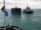 Сухогруз «Берг» тонет в районе Феодосийской бухты. На борту 47,7 тонны дизтоплива и моторного масла.