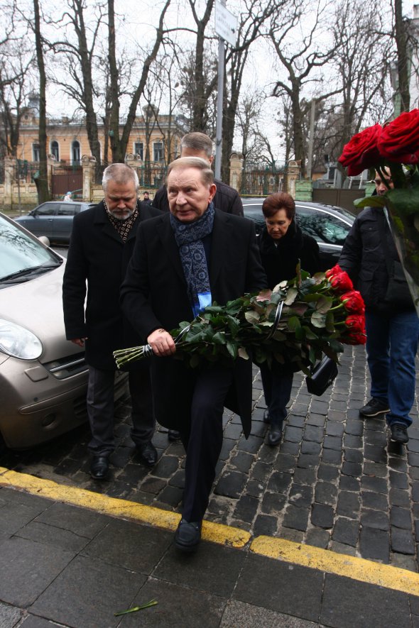 С первым космонавтом Украины Леонидом Каденюком попрощались в клубе Кабмина