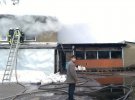 В Харькове вспыхнул крупный пожар на одном из частных предприятий