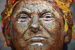 Даниэль Грин и Дарья Марченко создали портрет президента США Дональда Трампа из монет