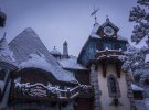 Парижский Диснейленд превратился в снежное королевство