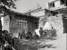 Крымскотатарский поселок Кутлак (Веселое), Крым, 1943 г.